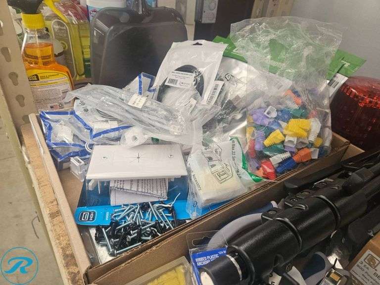 Electronics Components and Accessories in Two Boxes - Roller Auctions