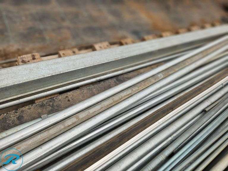 Pallet of Conduit and All-Thread - Roller Auctions