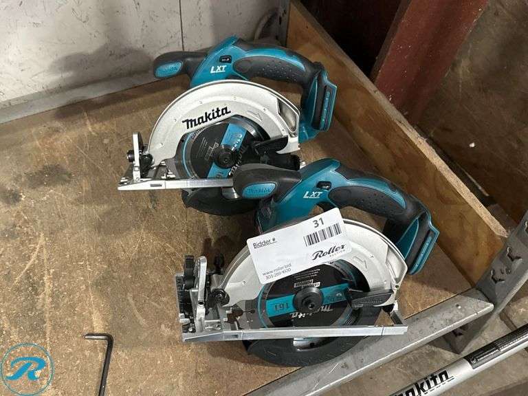 (2) Makita XSS02 18V Circular Saws