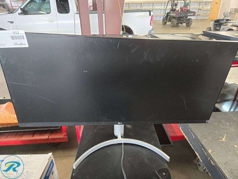LG 34BK650-W 34-Inch Monitor (Scratched) - Roller Auctions