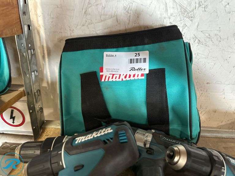 (7) Makita 18V Drills With Bag - Roller Auctions