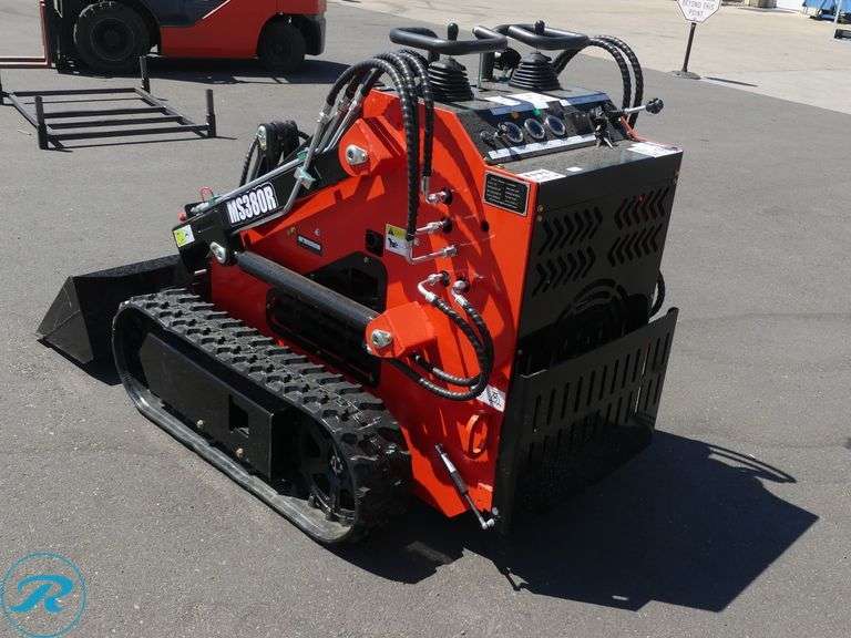 New MMS MS380R Crawler Skid Steer Loader - Roller Auctions