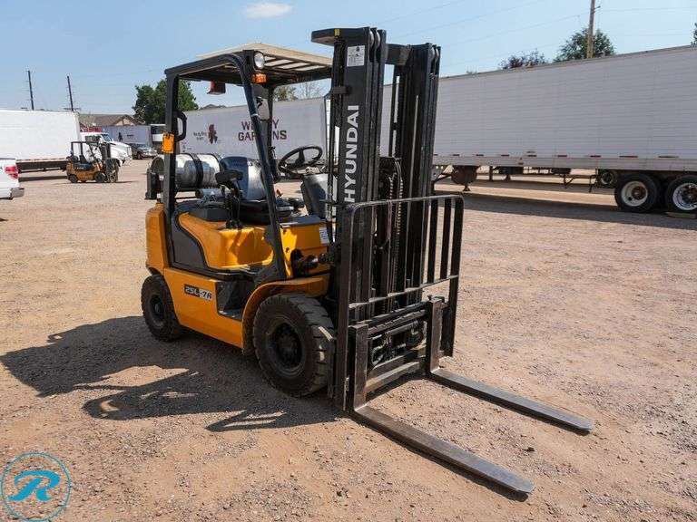 2023  Hyundai  25L-7A  Forklift - Roller Auctions