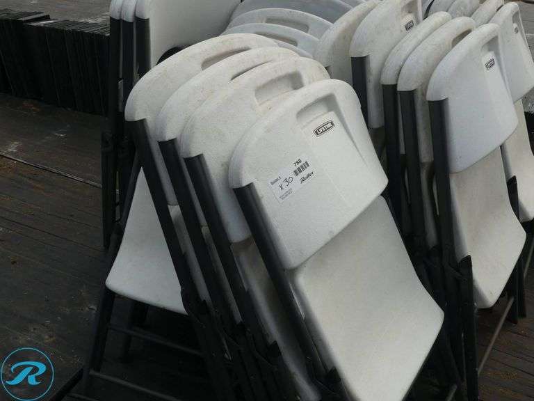 (30) Lifetime Folding Chairs - Roller Auctions