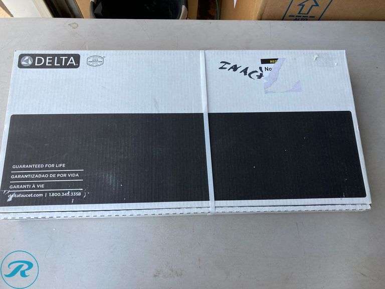 (1) New- Delta Lenta Matte Black Single Handle Deck-mount Pull-down Kitchen Faucet with Sprayer ( Deck Plate Included ) (total of 1) - Roller Auctions