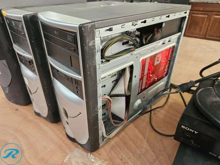 3 Desktop Computer Towers - Roller Auctions