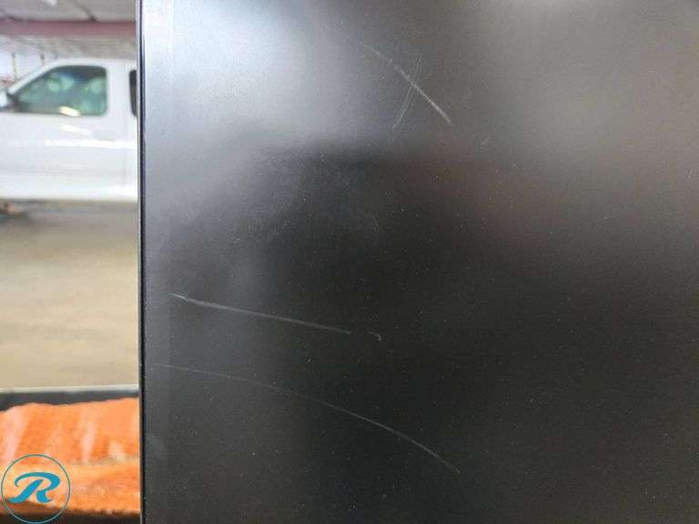 LG 34BK650-W 34-Inch Monitor (Scratched) - Roller Auctions