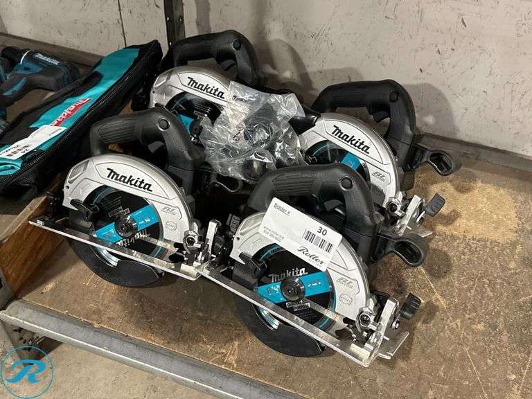 (4) Makita XSH04 18V Circular Saws