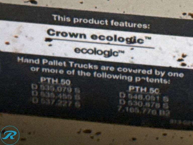 Crown Manual Pallet Truck, 5000 lbs Capacity - Roller Auctions