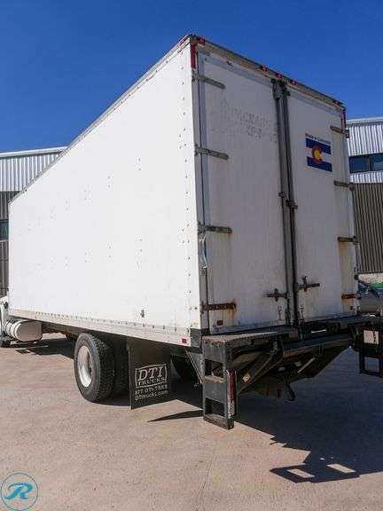 2014  International  DuraStar 4300  RWD  Box Truck 2014  International  DuraStar 4300  RWD  Box Truck - Roller Auctions