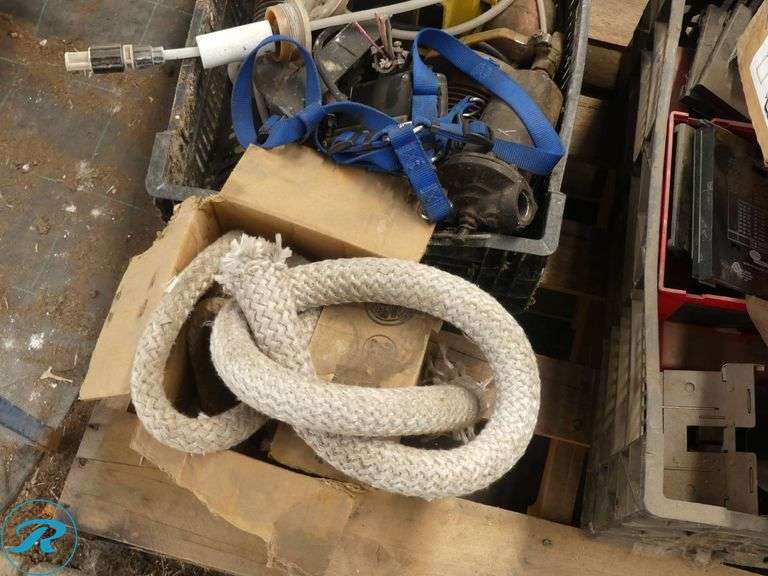 (3) Pallets of Tools, Hardware, Plastic Containers, and Metal Racks - Roller Auctions