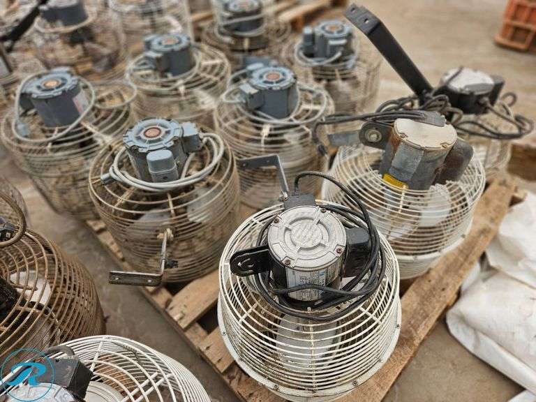 (16) Schaefer Greenhouse HAF Fans - Roller Auctions