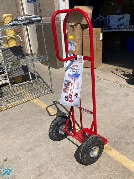 (1) New- Milwaukee 800-lb Capacity 2 -Wheel Red Steel Heavy duty hand truck (Total of 1) - Roller Auctions
