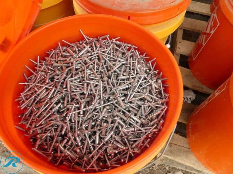 Pallet of Rivets and Screws in 5-Gallon Buckets - Roller Auctions