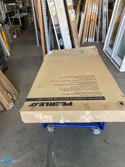 (1) New- Peerless 31.5-in x 63-in x 78-in 5-Piece Glue To Wall White Bathtub Back Wall Panel (Some Damage to Box product is perfect See Photos) (Total of 1) - Roller Auctions