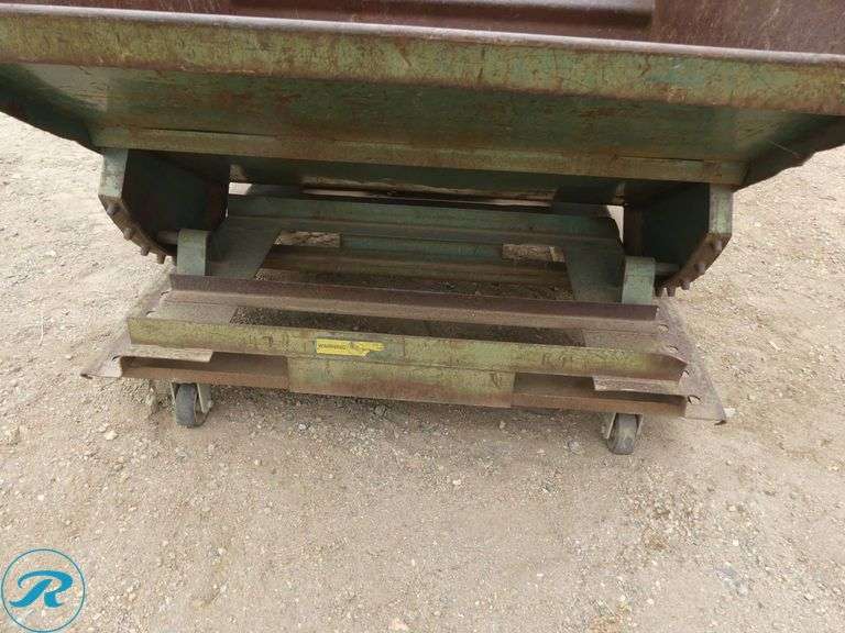 Jesco 211751 Self-Dumping Hopper, 2-Yard Capacity - Roller Auctions