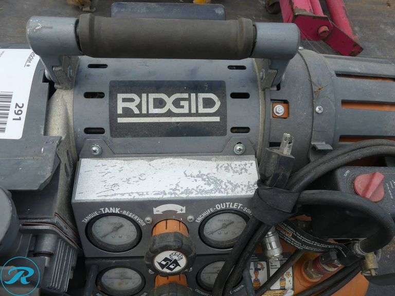 Ridgid Twin Tank Air Compressor, 120V - Roller Auctions