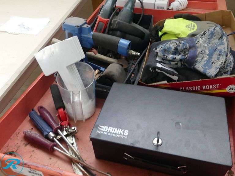 Table and Utility Cart With Contents - Roller Auctions