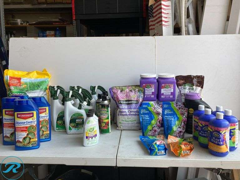 (40) New- Assorted Garden Supplies (total of approx 40 items) - Roller Auctions