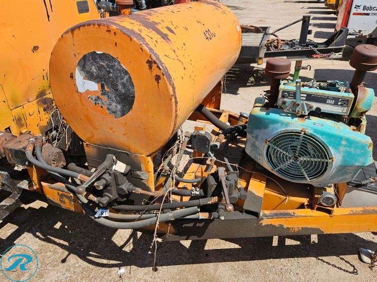 C-W  CS-25  Towable Crack Sealing Machine - Roller Auctions