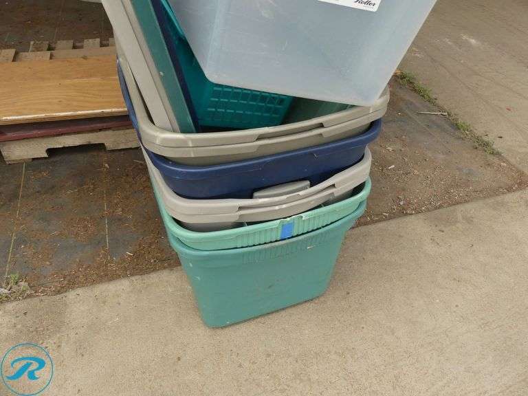 Stack of Plastic Storage Totes with Lids - Roller Auctions