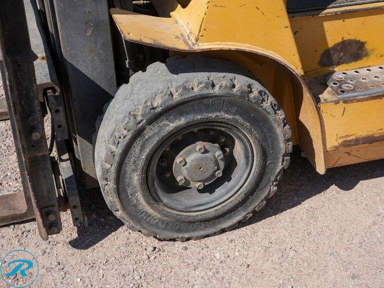 Caterpillar  GP-18  Forklift - Roller Auctions