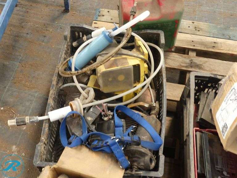 (3) Pallets of Tools, Hardware, Plastic Containers, and Metal Racks - Roller Auctions
