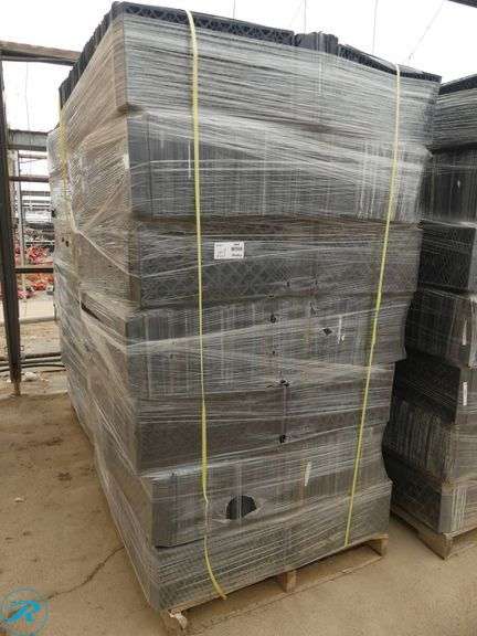 (4) Pallets of Plastic Nursery Trays - Roller Auctions