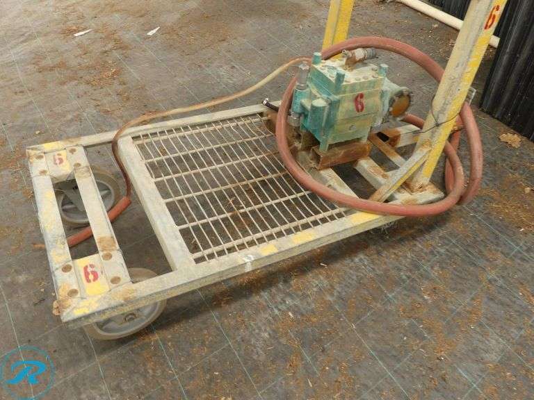 Metal Pump Cart - Roller Auctions