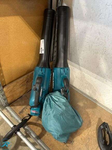 (2) Makita XBU03 18V Blowers