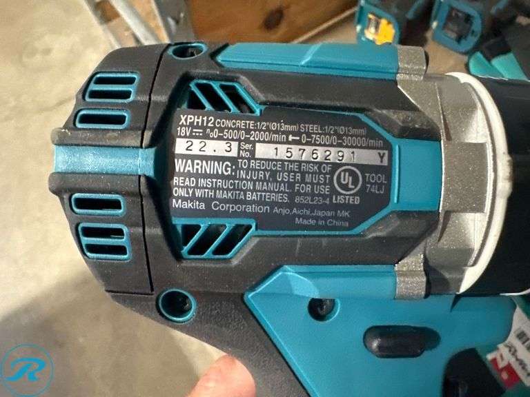 Makita XDT11 Impact Driver and XPH12 Drill with Bag, 18V - Roller Auctions