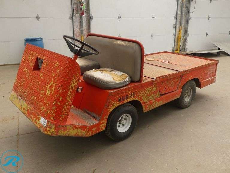 Flatbed Utility Truck