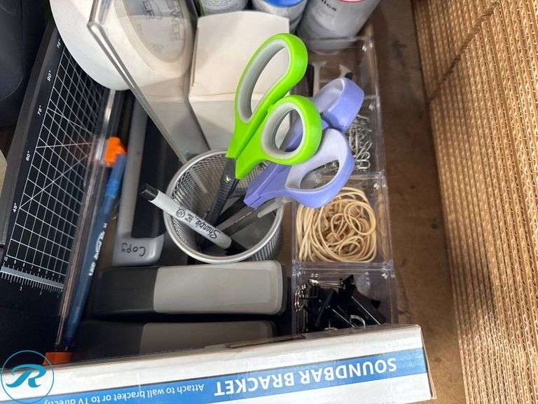 Office and Home Supplies with VIVO Soundbar Bracket - Roller Auctions
