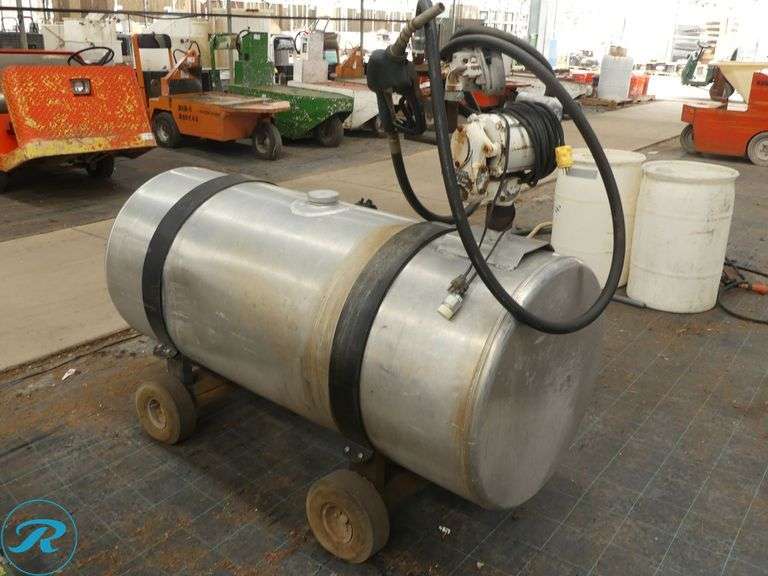 Towable Fuel Tank - Roller Auctions