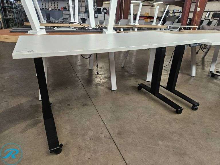 ESI Triumph LX60 Electric Height-Adjustable Desk with 24″ Undermount Power Strip, 60×30 Inches