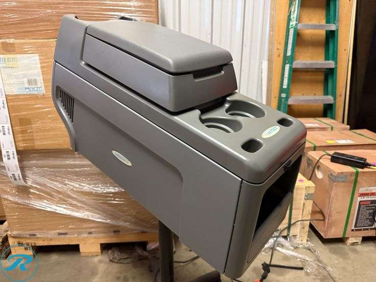 Single Daddy Cool Model I5004-01 Console Fridge Unit to fit designed for the '04-'08 Ford F150 and F250 - Roller Auctions