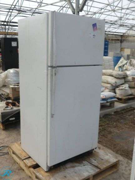 Whirlpool ET18MXXAW03 Refrigerator/Freezer - Roller Auctions