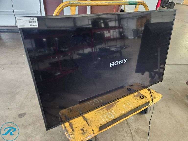 Sony XBR-65X800G 65” 4K Ultra HD LED Smart TV - Roller Auctions