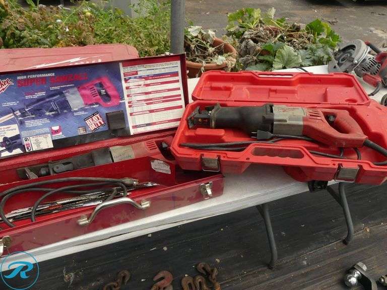 (2) Milwaukee Sawzalls (1-Inoperable) - Roller Auctions