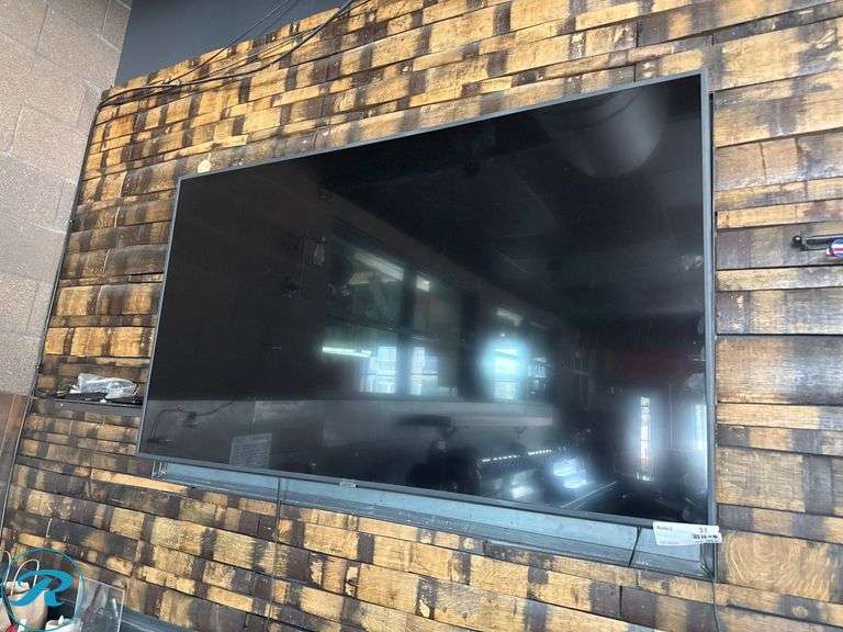 Samsung UN65RU8000F 65” 4K UHD LED Smart TV - Roller Auctions