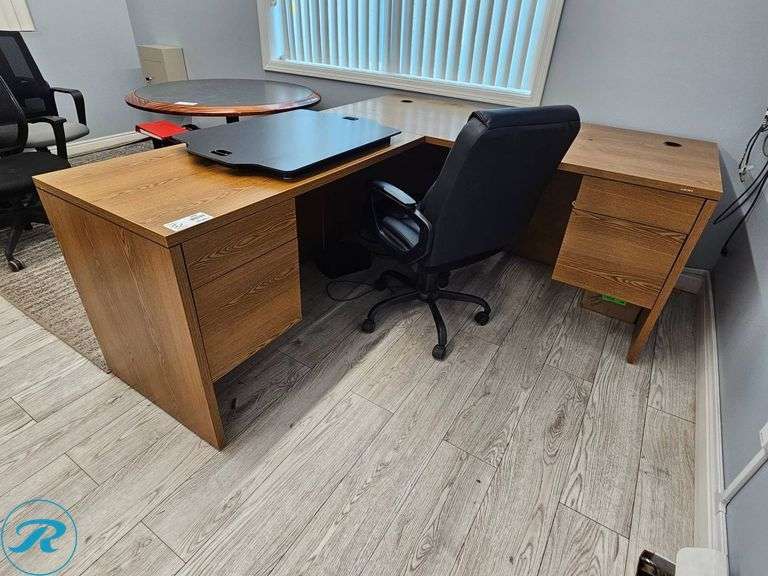L-Shaped Wooden Desk With Office Chair - Roller Auctions