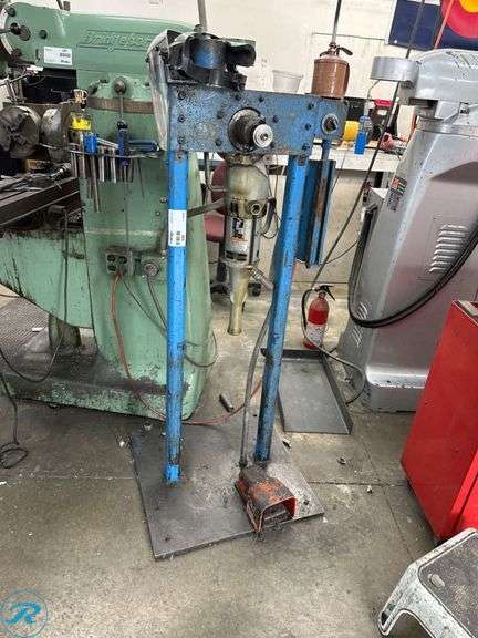 Ridgid 700 Pipe Threading Machine on Custom Stand