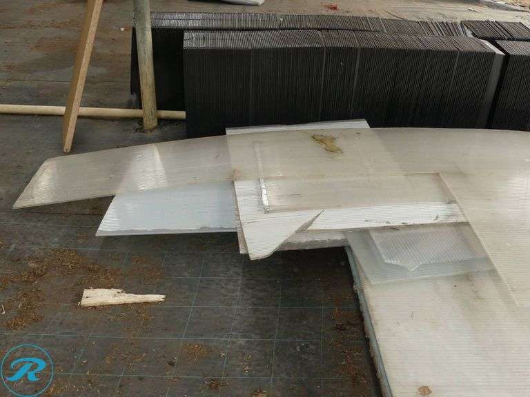 Pallet of Greenhouse Polycarbonate Panels - Roller Auctions