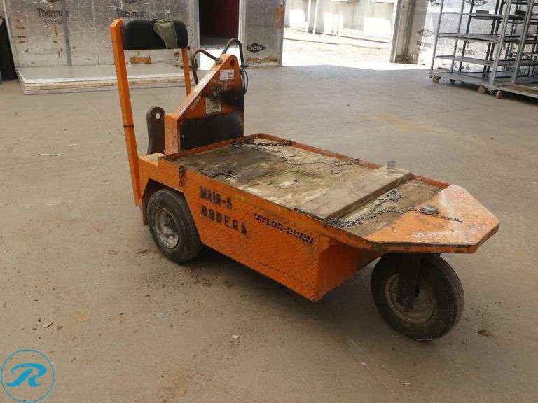 Taylor Dunn  SC1-59  Stock Chaser - Roller Auctions