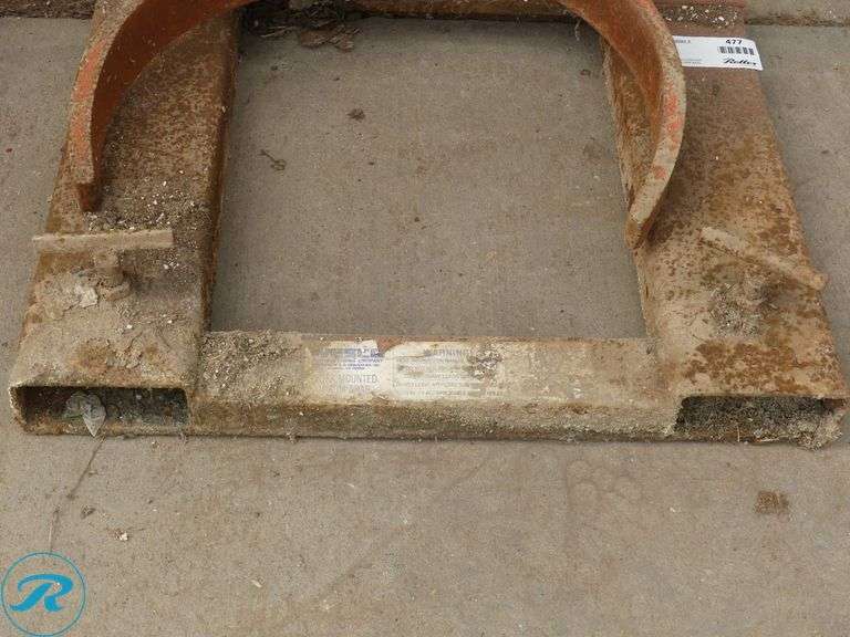 Vestil Fork-Mounted Drum Grabber - Roller Auctions