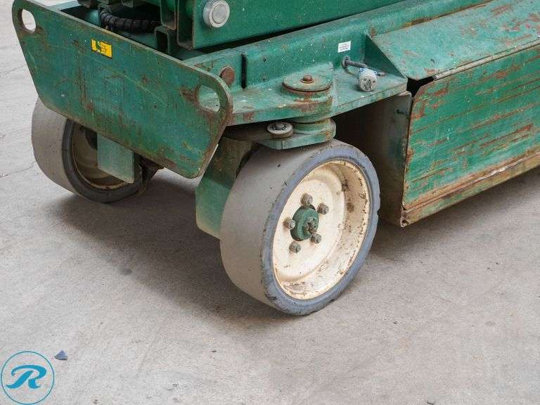 Condor  V2033XL  Scissor Lift - Roller Auctions