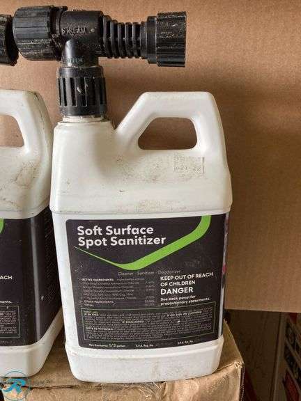(42) New- Synlawn Liquid Spot Sanitizer (total of 42 items) - Roller Auctions