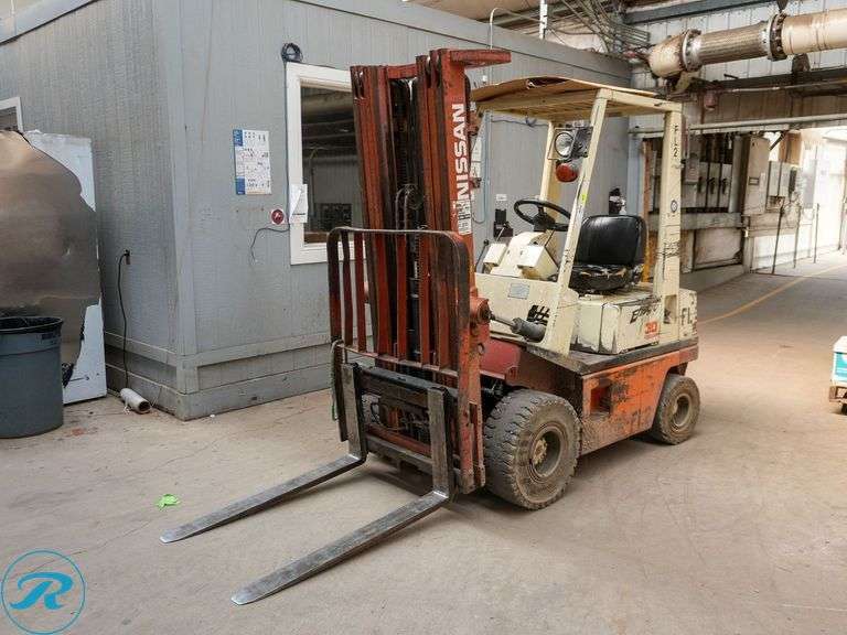 Nissan  KPH01A15V  Forklift