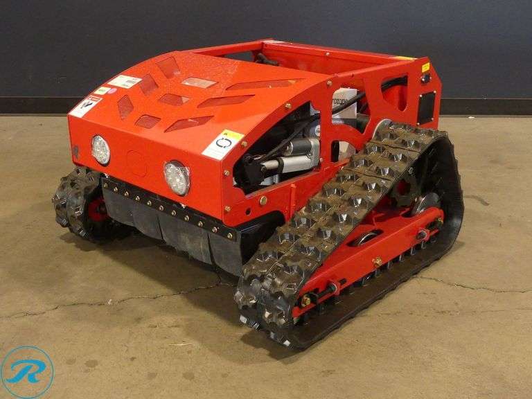 New 2025 MMS 750 Remote Control Crawler Lawn Mower - Roller Auctions