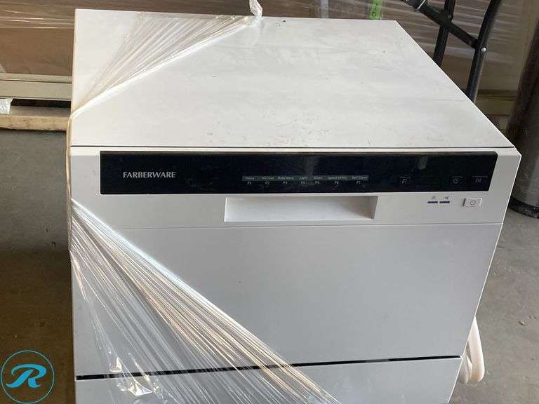 (1) former Airbnb - Farberware professional 19.7" Portable fan countertop dishwasher (white) - Roller Auctions